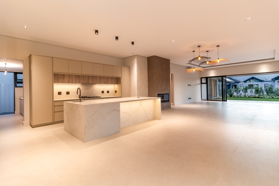 4 Bedroom Property for Sale in Pearl Valley at Val de Vie Western Cape